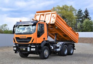 IVECO Trakker 450 kiper