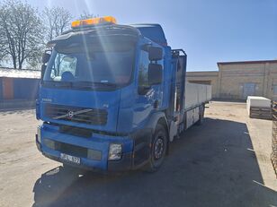 Volvo FE 320 kamion s ravnom platformom