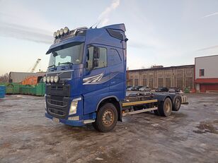 Volvo FH540 kamion za prijevoz drva