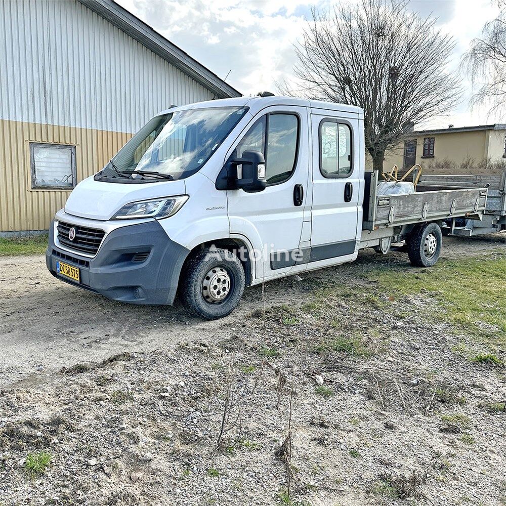 FIAT Ducato 2.3 MJT 130 CHASSIS kamion s ravnom platformom < 3.5t