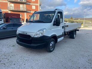 IVECO Daily 35C13 kamion s ravnom platformom < 3.5t