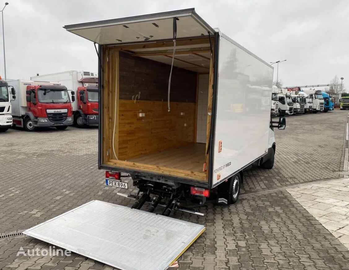 Container BERCO + Lift ZEPRO 750kg za IVECO Daily 35S170 2018 teretnog minibusa